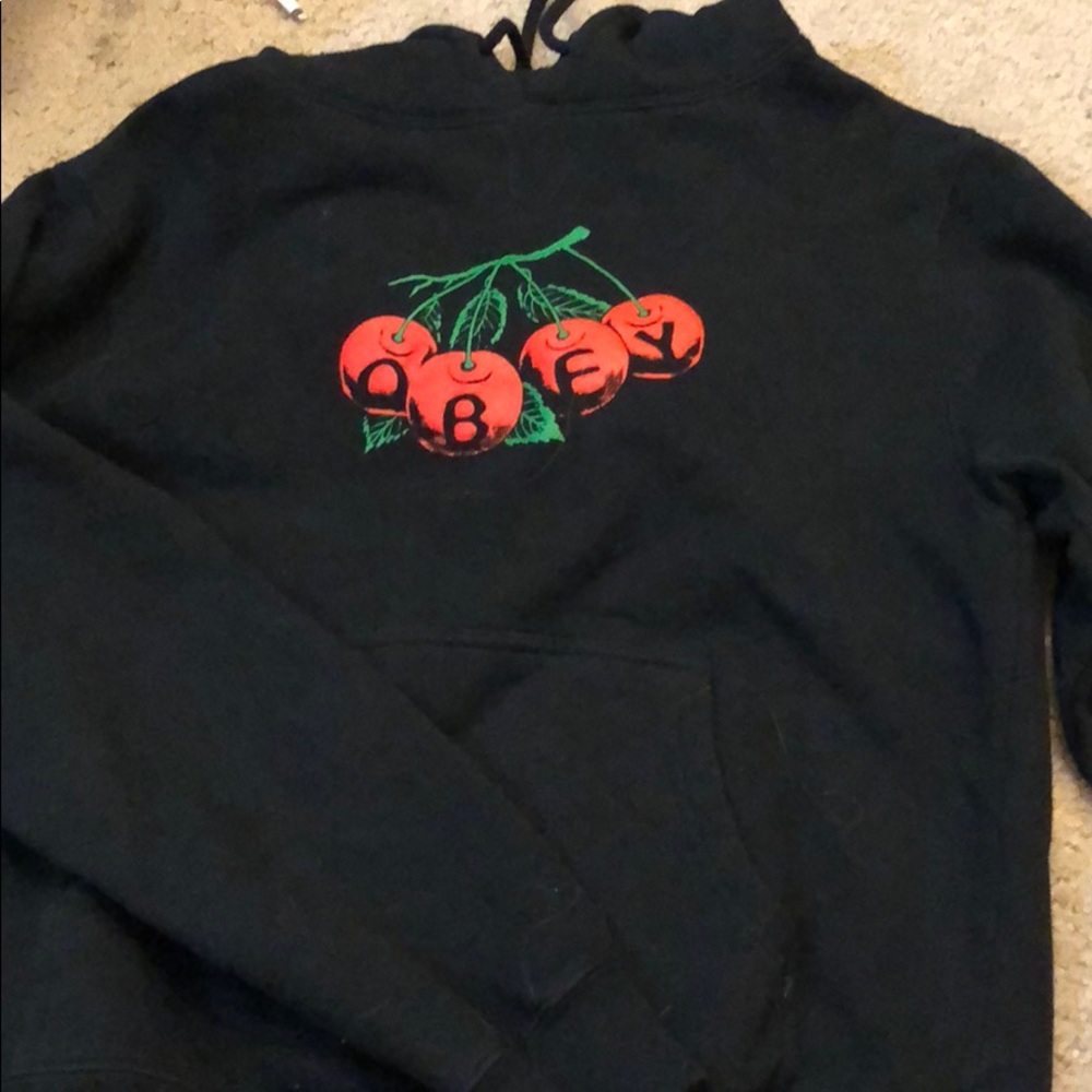 obey hoodie